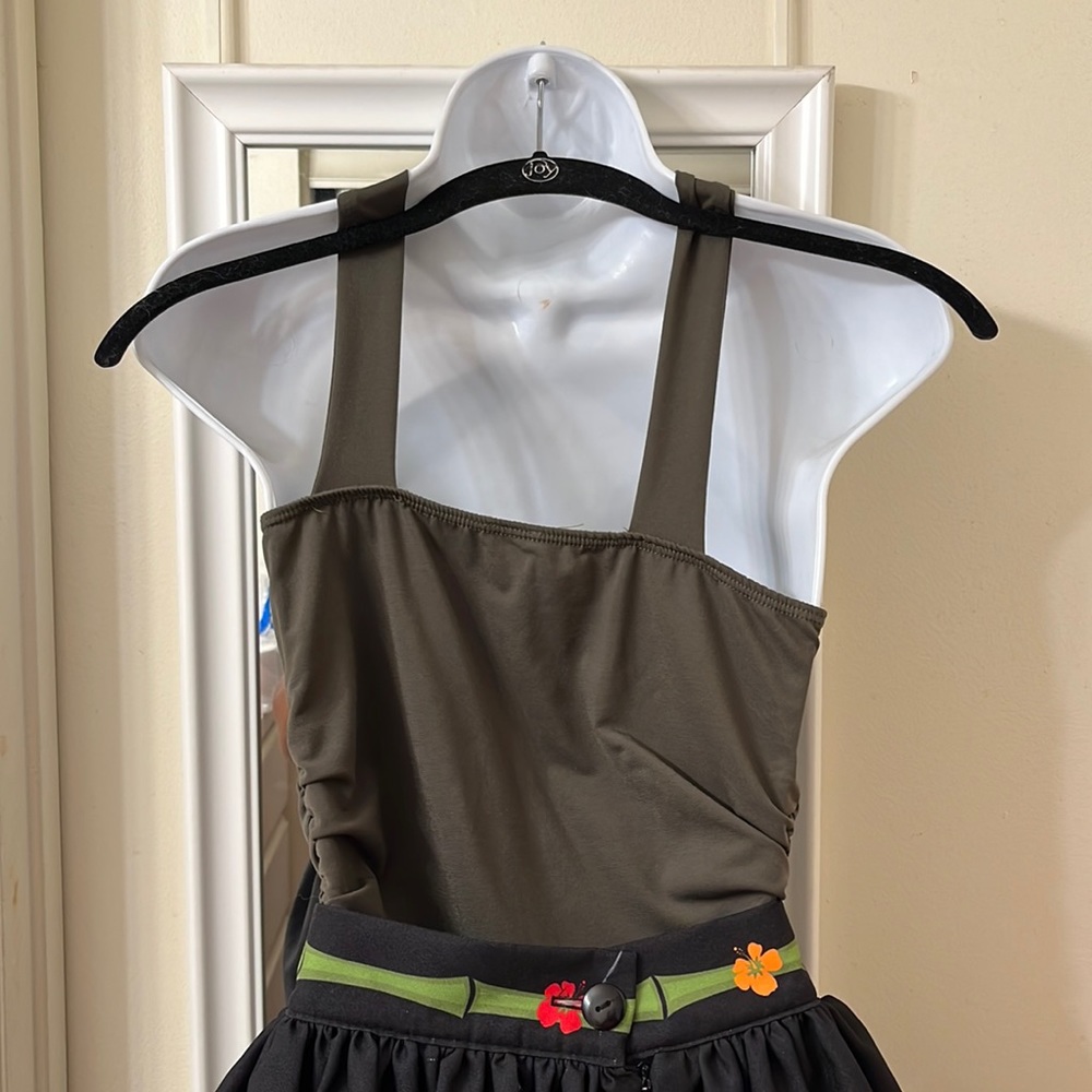 Olive Top - Picture 2 of 2